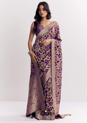 Purple Shaded Georgette Saree With Zari Jaal Work