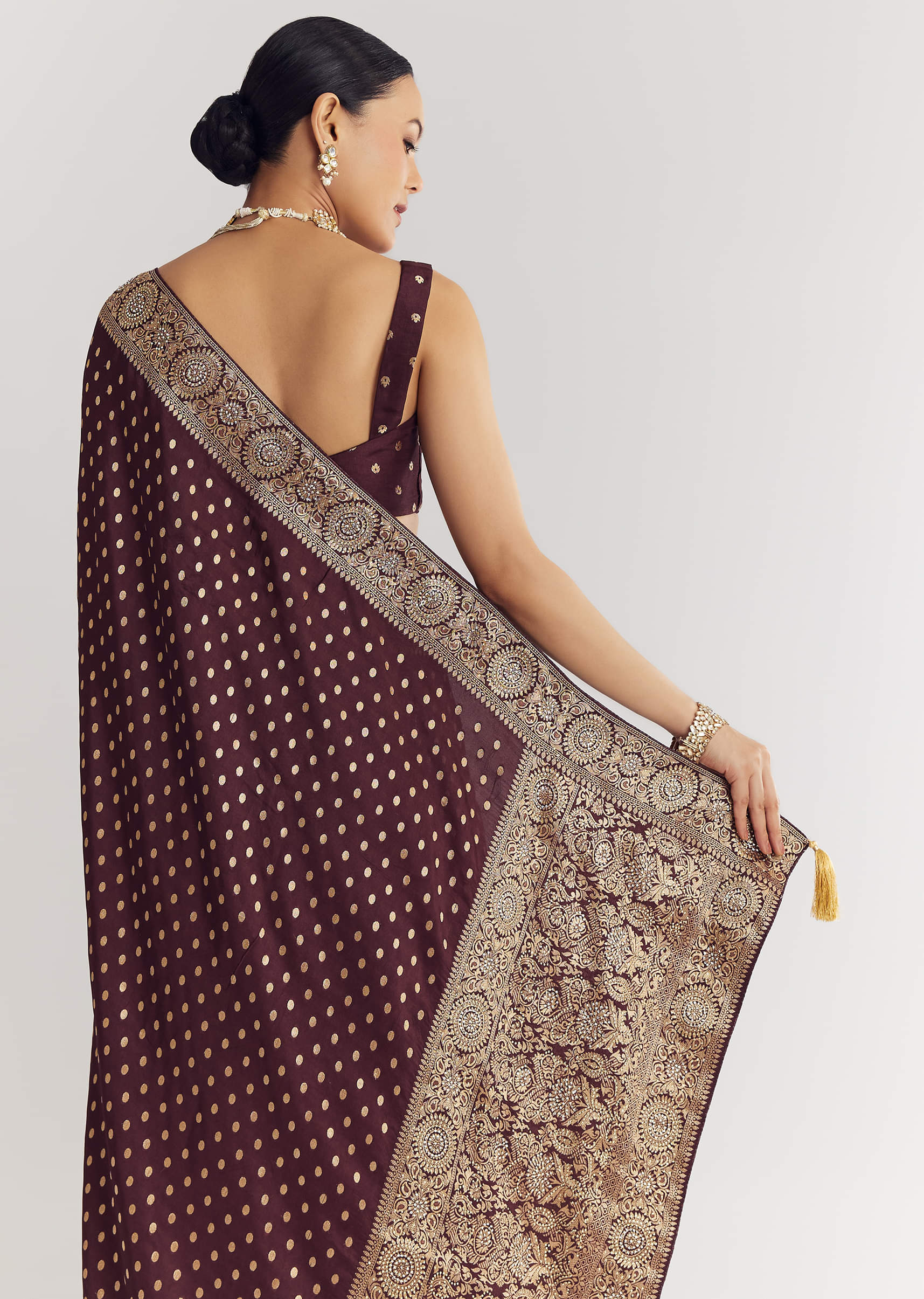 Dark Brown Dola Silk Saree With Floral And Butti Work