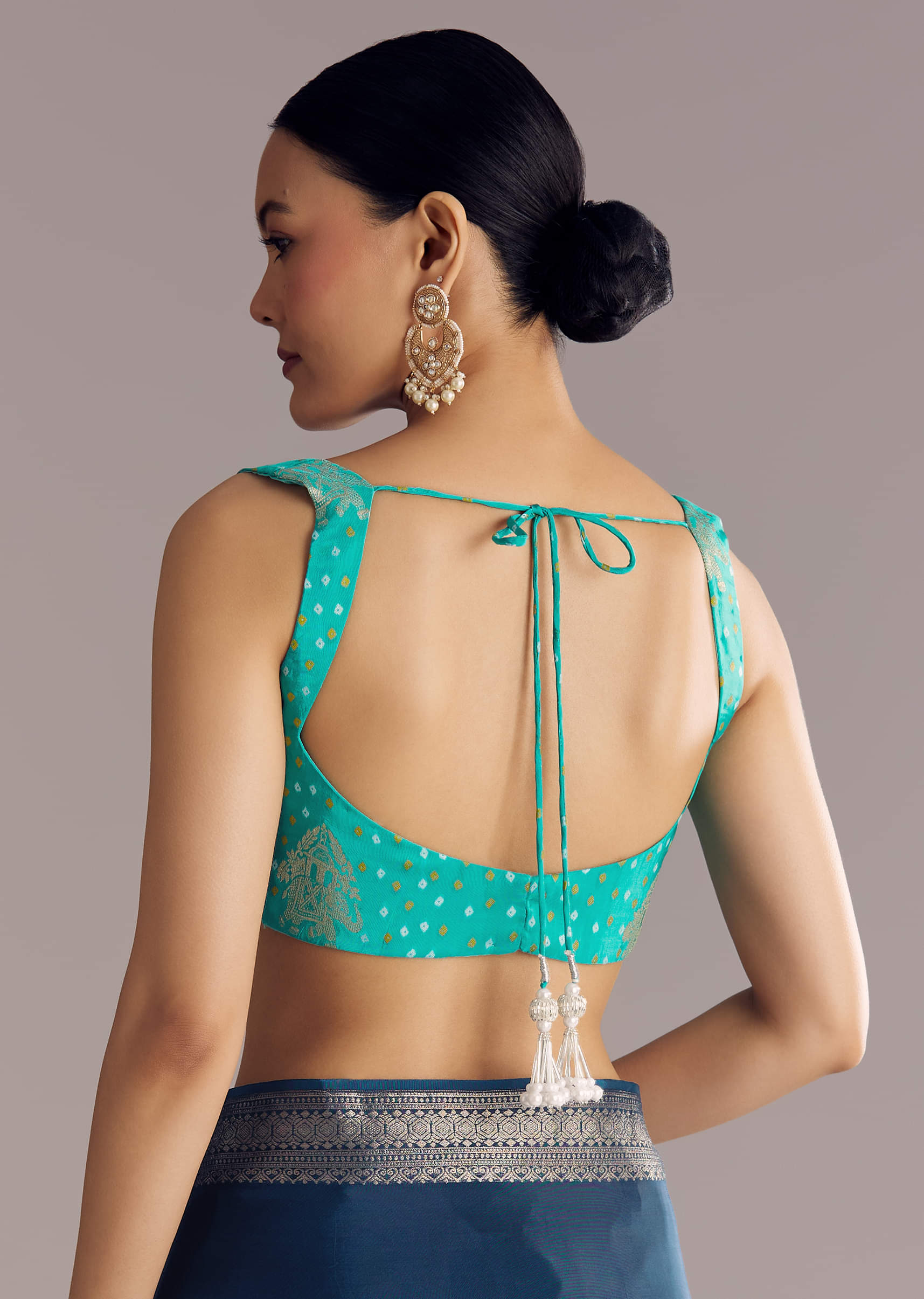 Peacock Blue Dola Silk Saree With Woven Border And Pallu