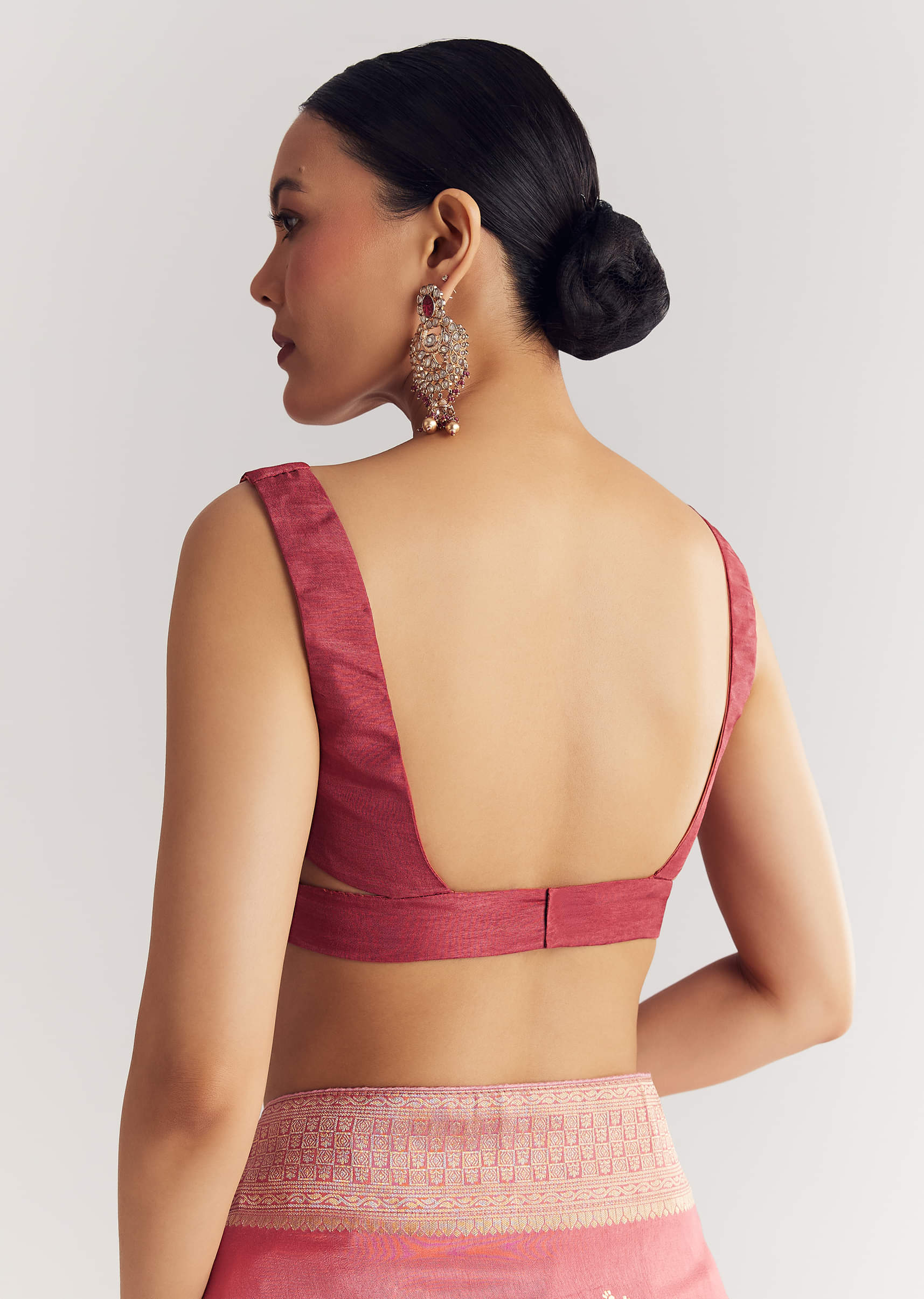 Pink Dola Silk Saree With Butti Work