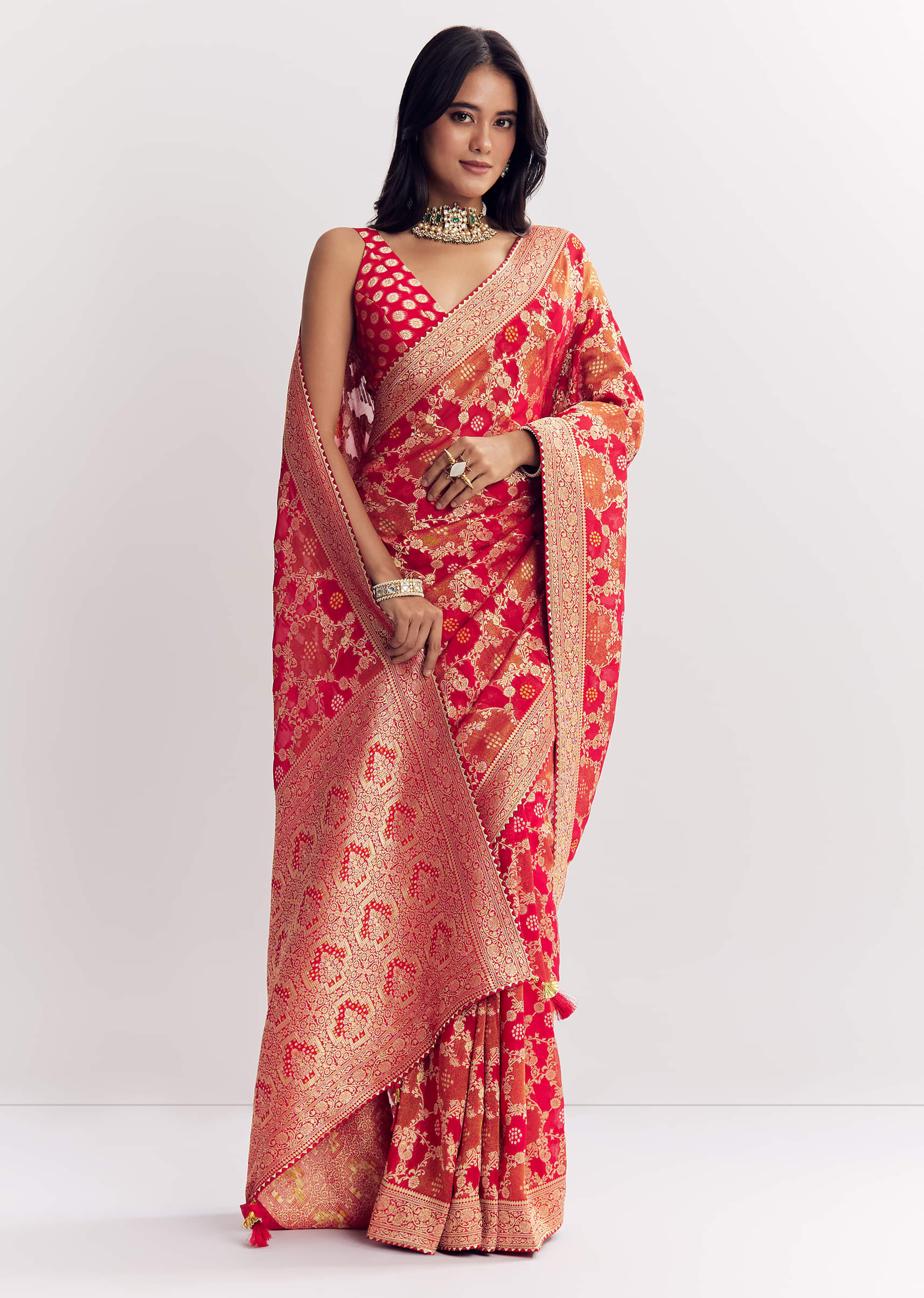 Red Shaded Dola Silk Saree With Zari Jaal Work