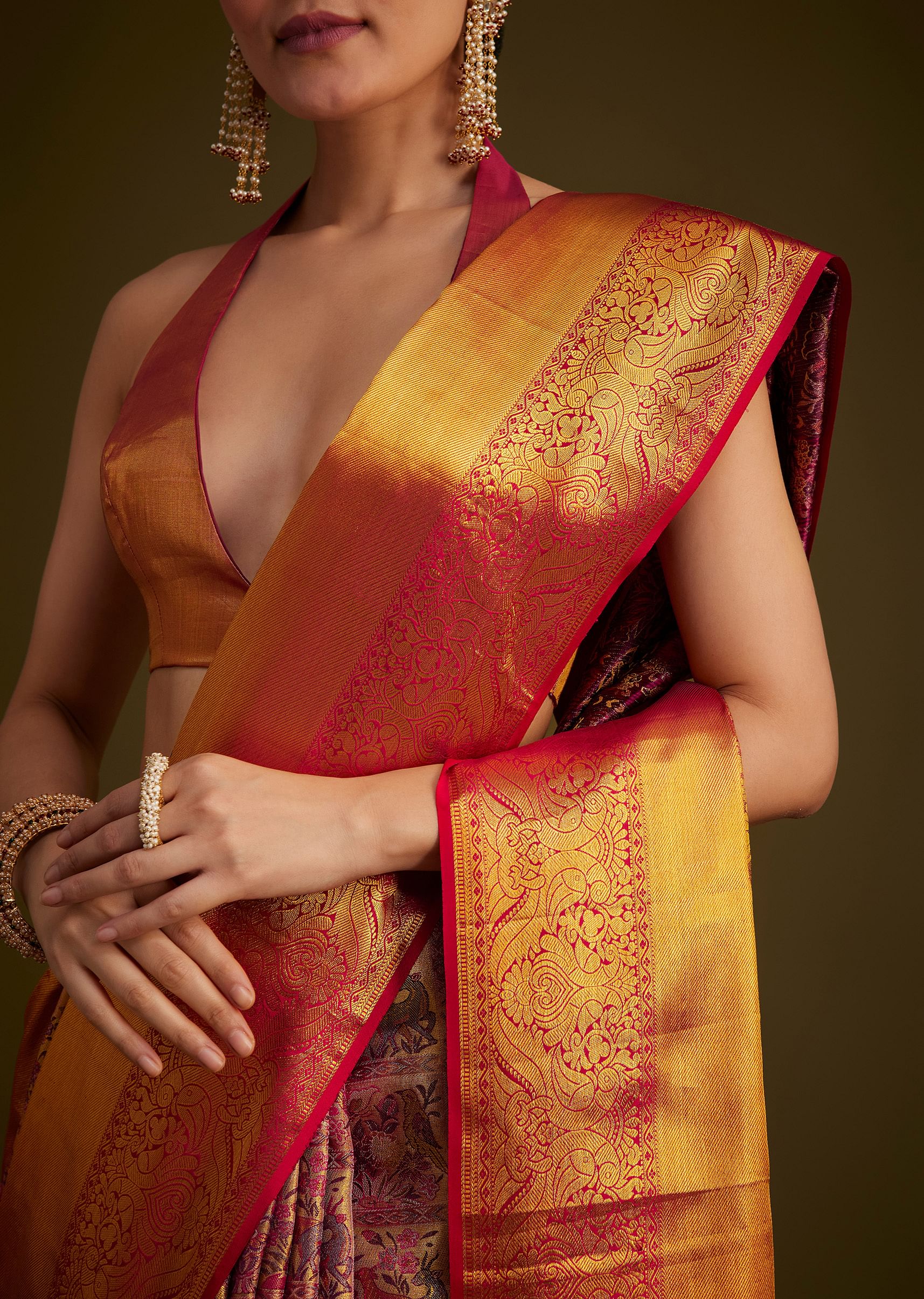 Red Kanjivaram Silk Saree With Golden Zari Border