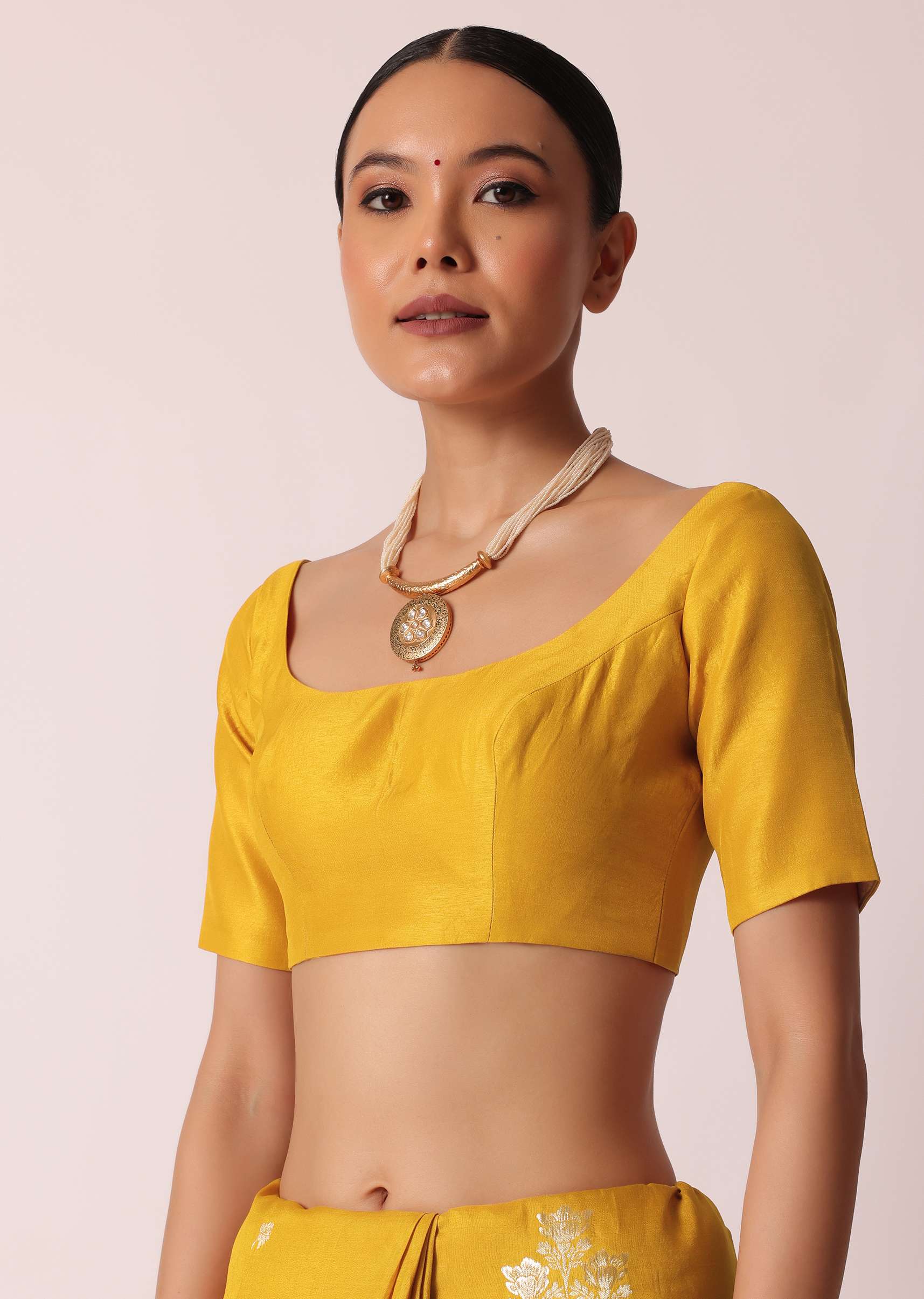 Mustard Yellow Banarasi Silk Saree With Zari Floral Motifs And Unstitched Blouse Piece