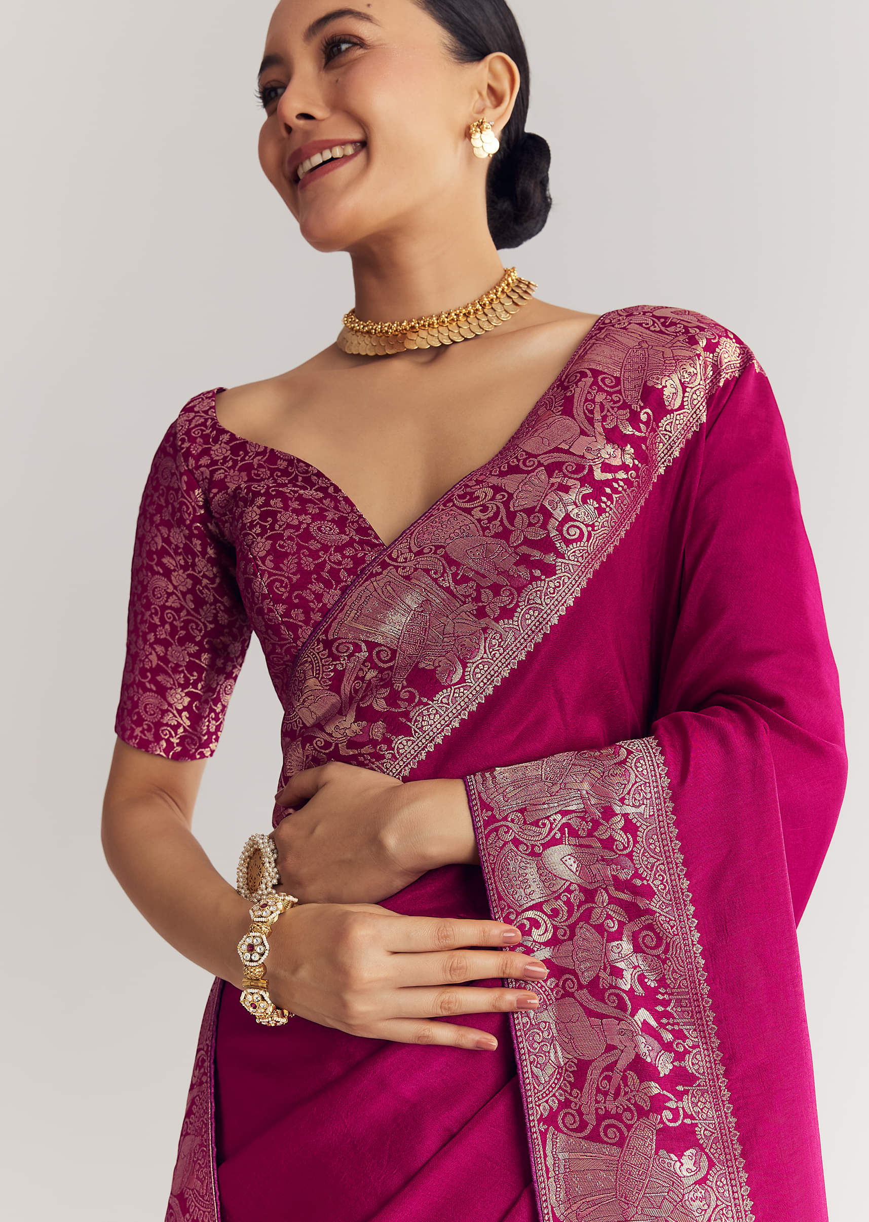 Wine Dola Silk Saree With Zari Motifs